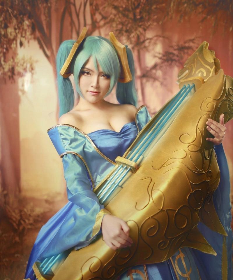 LOL琴瑟仙女娑娜（深入解析娑娜的技能和战术）  第1张