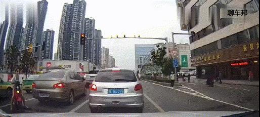《见缝插车》新手玩法指南（轻松上手）  第3张