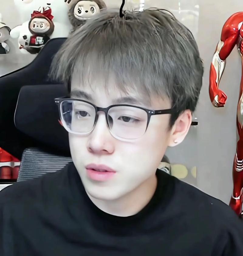 陈泽在王者荣耀中的实力如何评价？陈泽的王者荣耀技巧有哪些？  第1张